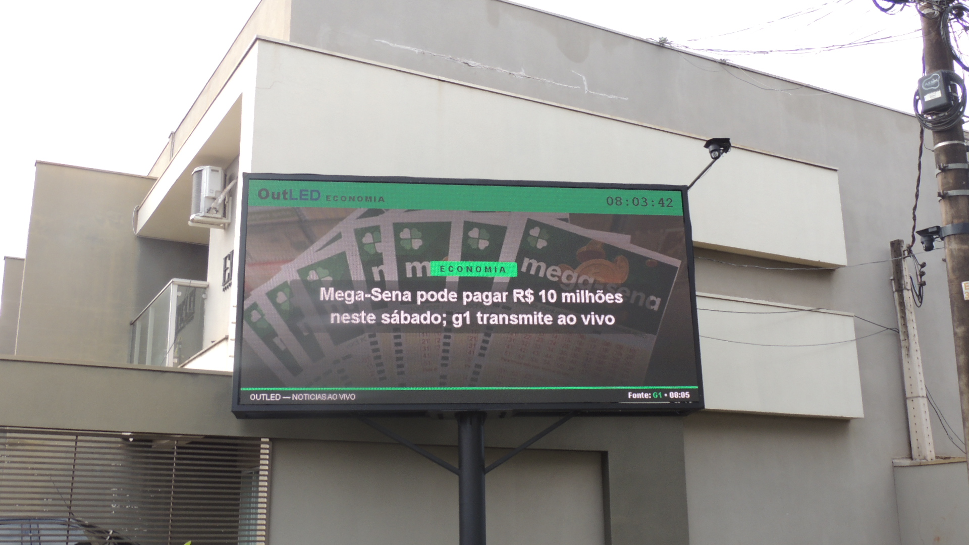 Mega-Sena no painel
